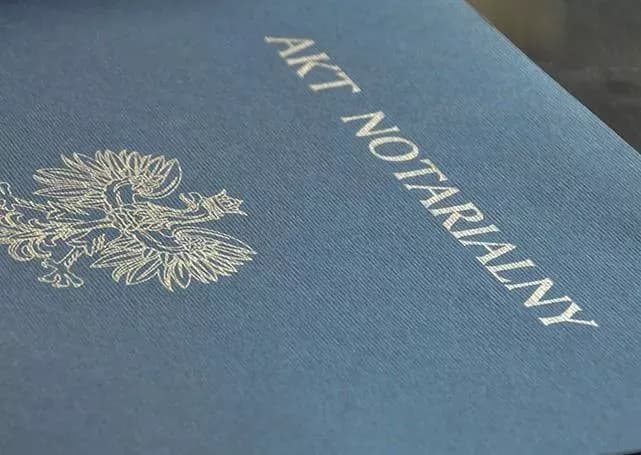 Jak szybko i bezproblemowo uzyskać odpis aktu notarialnego - poradnik prawny